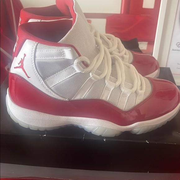Men’s Red and White Sneakers - Picture 5 of 17